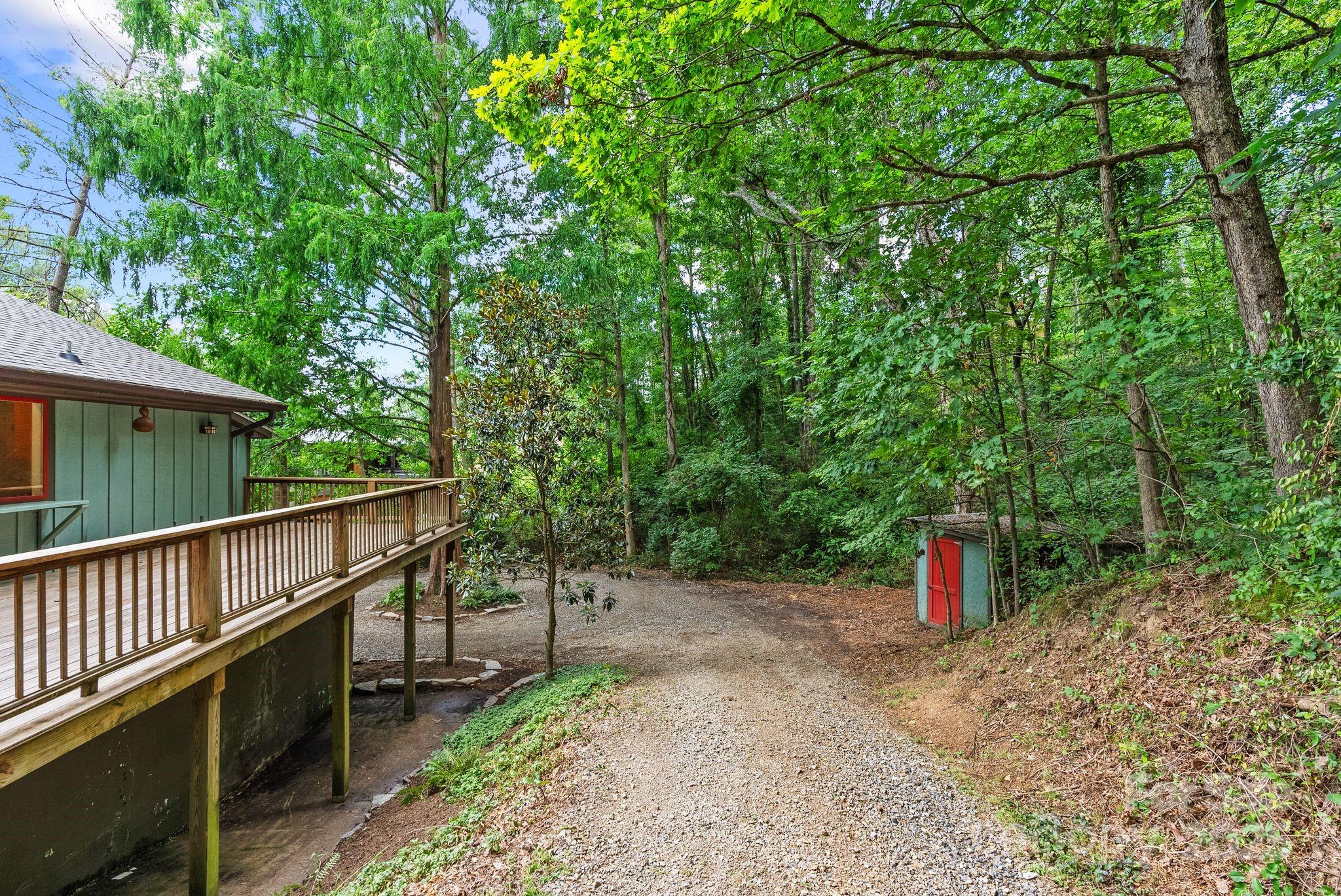 15 Mayfield Road Asheville NC 28804