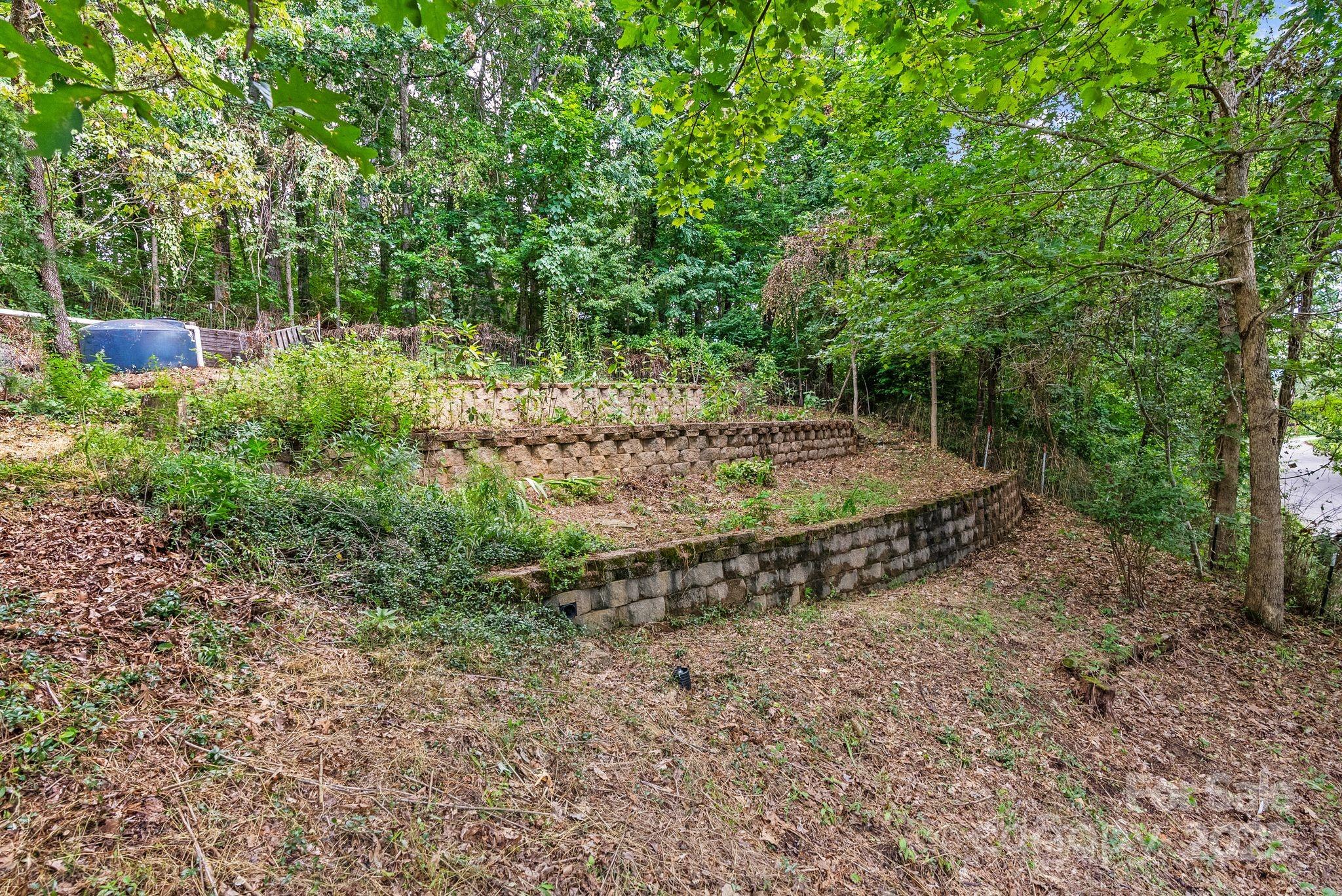 15 Mayfield Road Asheville NC 28804