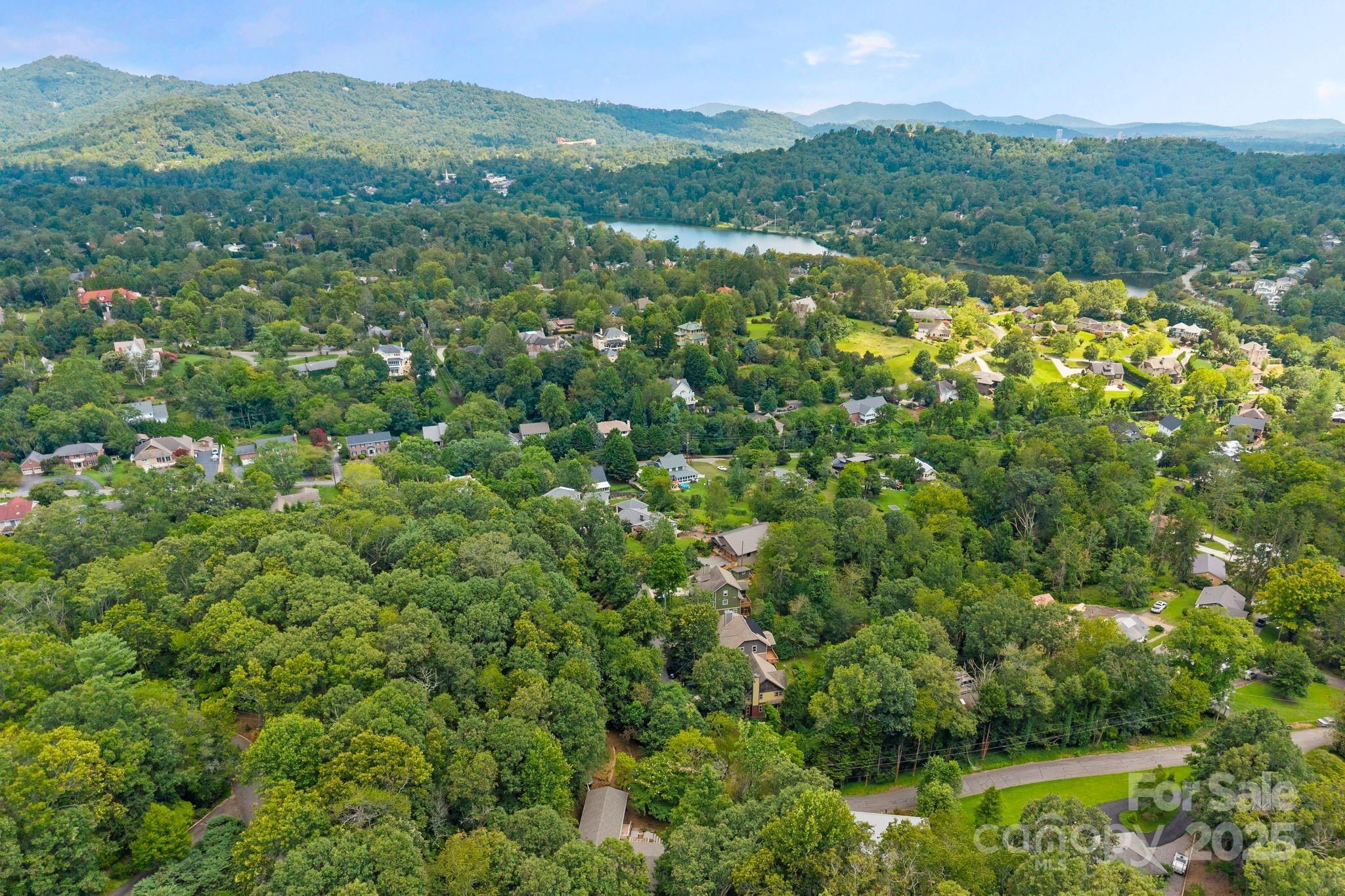 15 Mayfield Road Asheville NC 28804