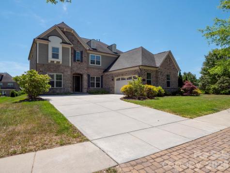 1719 Emory Oak Drive Charlotte NC 28270