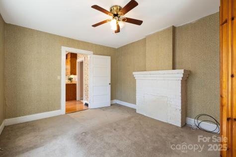 29 Oteen Park Place Asheville NC 28805