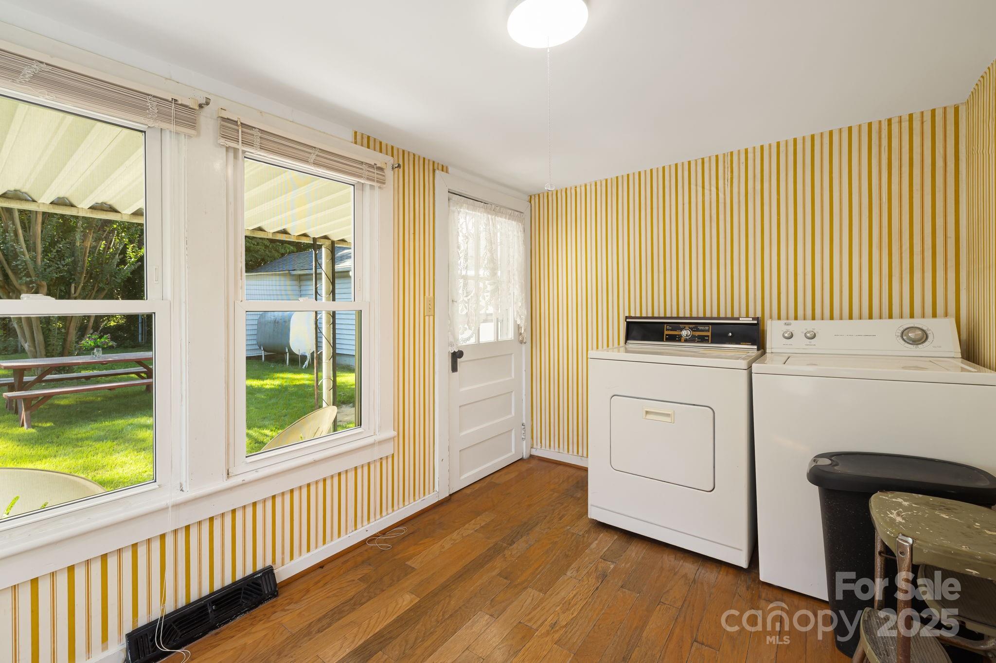 29 Oteen Park Place Asheville NC 28805