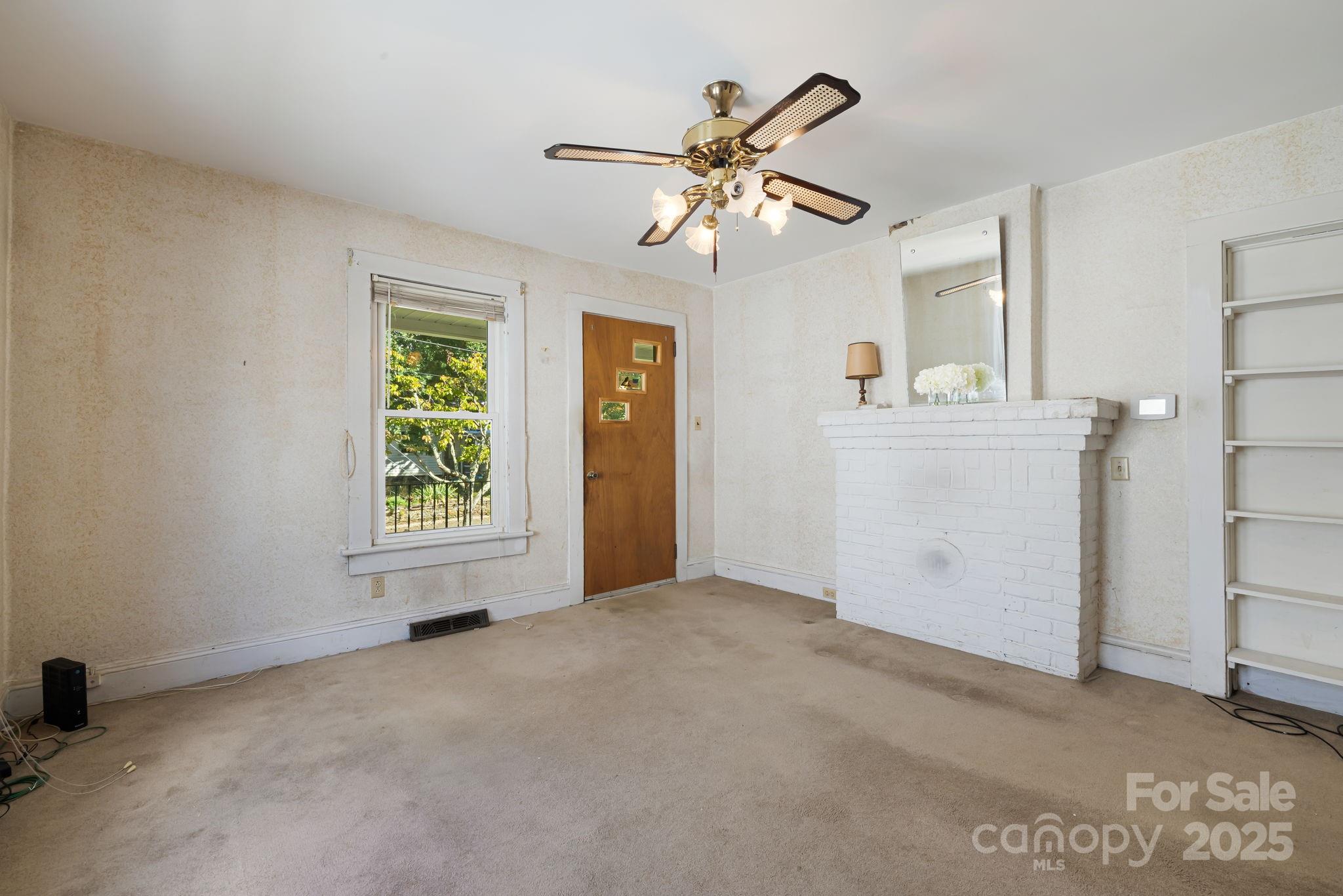 29 Oteen Park Place Asheville NC 28805