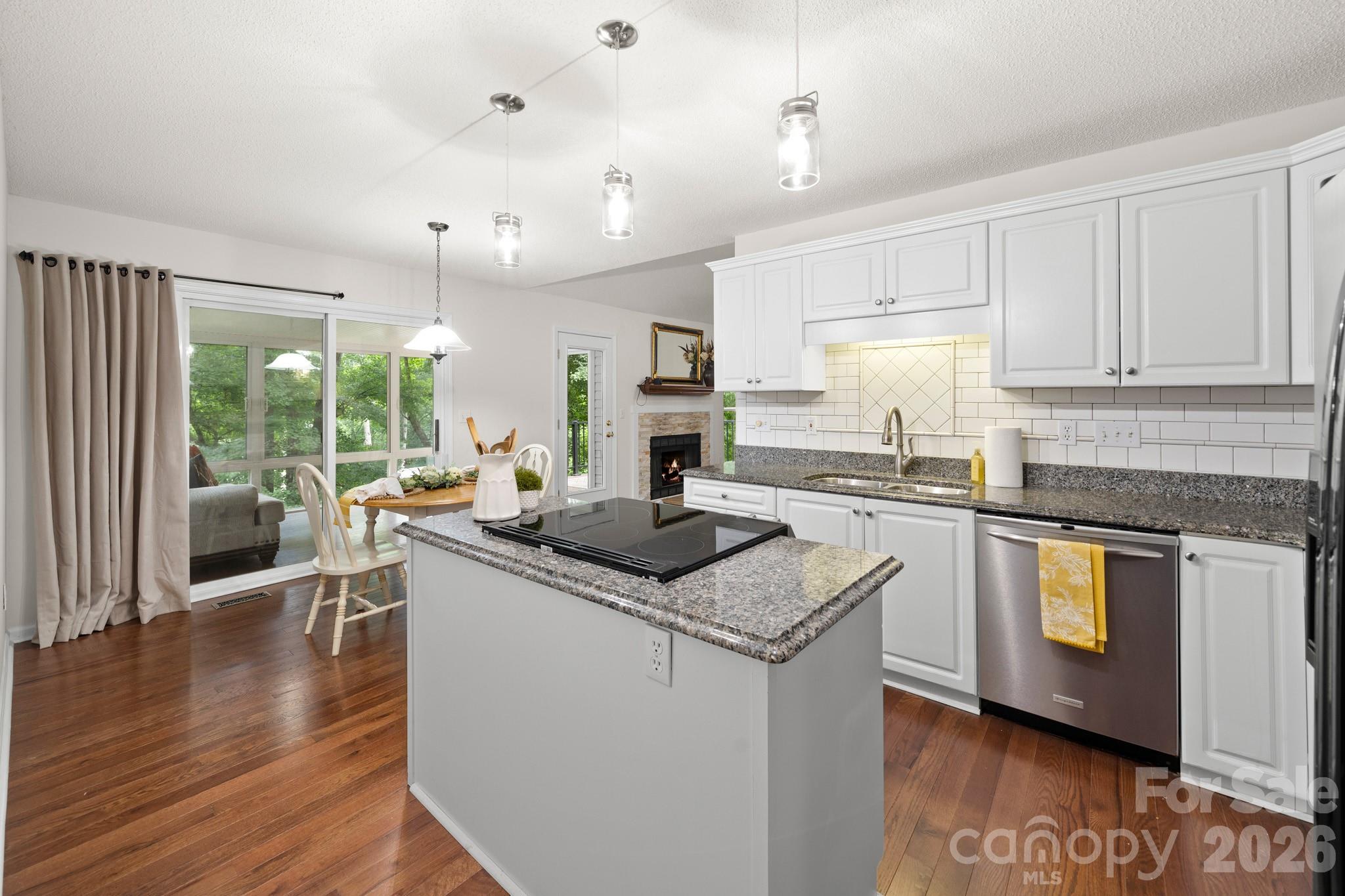 701 Salisbury Road Hendersonville NC 28792
