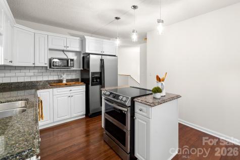 701 Salisbury Road Hendersonville NC 28792