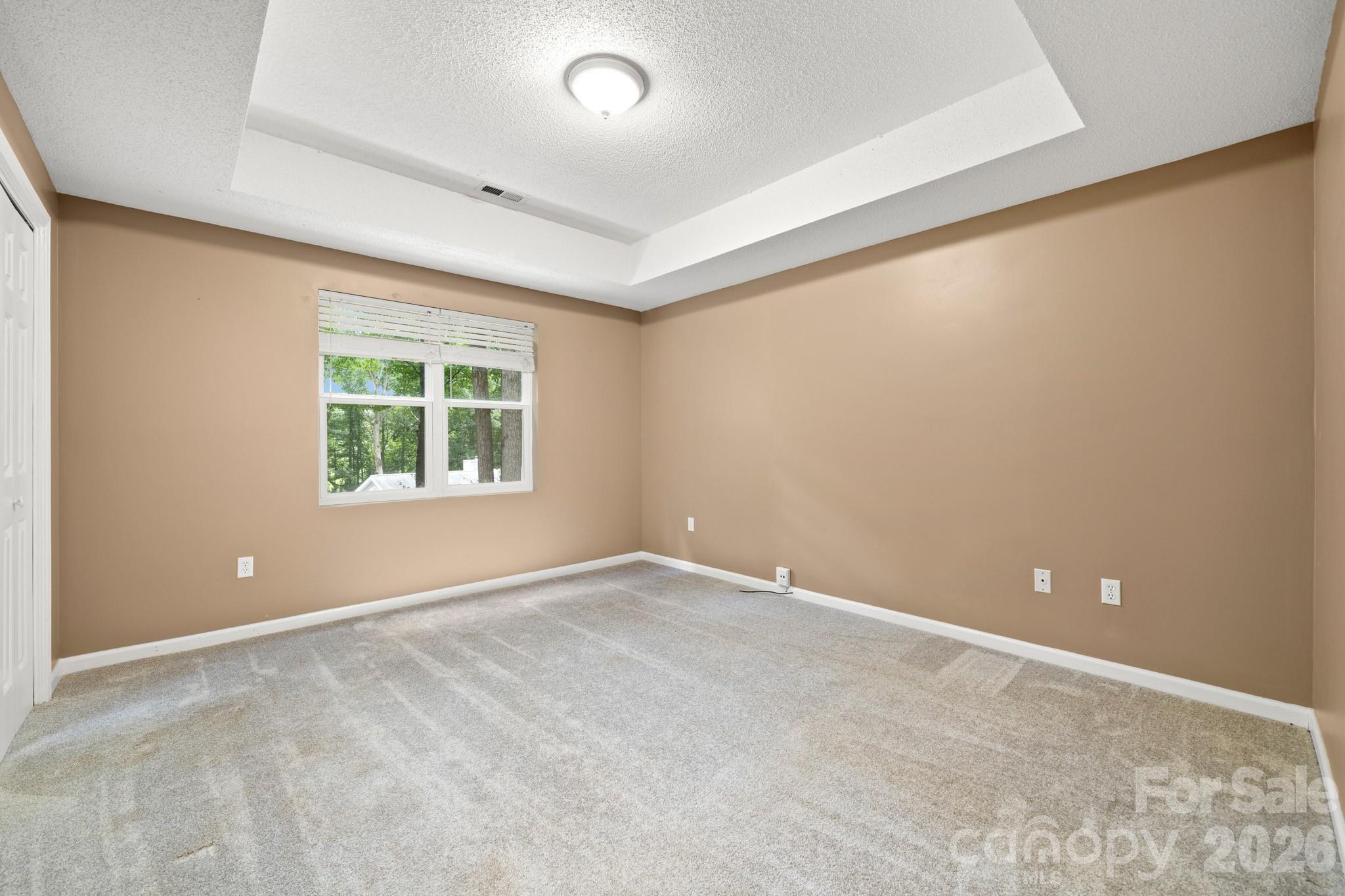 701 Salisbury Road Hendersonville NC 28792