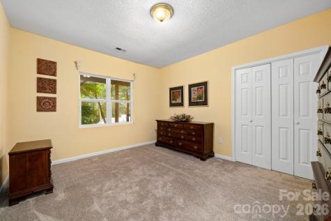 701 Salisbury Road Hendersonville NC 28792