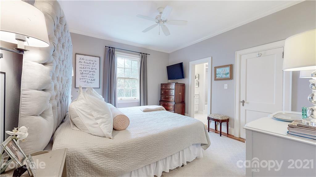 146 Middleton Drive Charlotte NC 28207