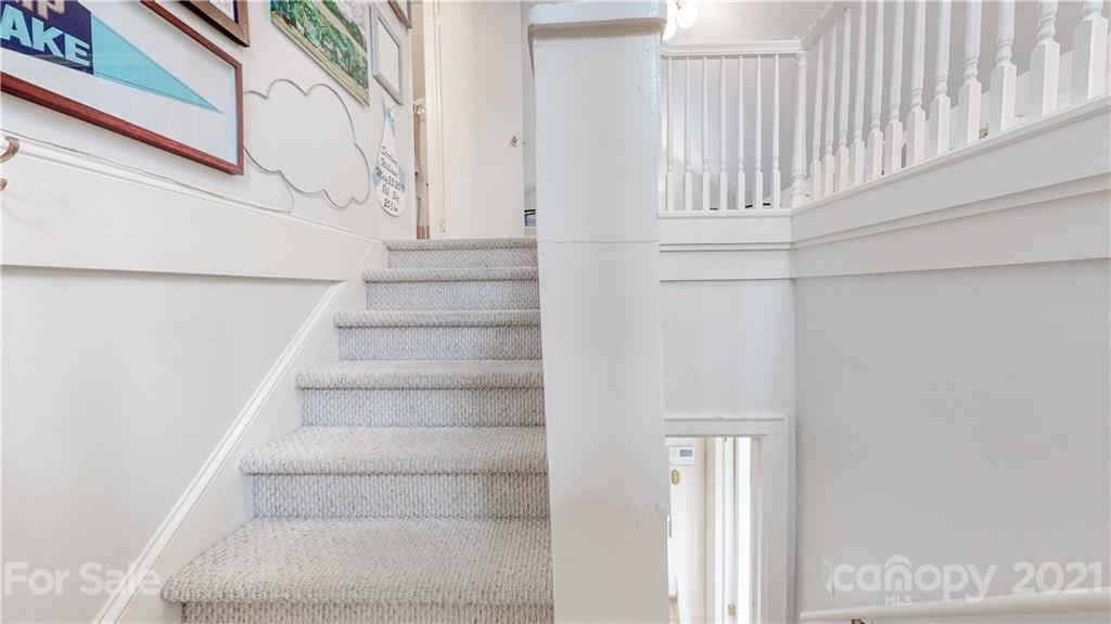 146 Middleton Drive Charlotte NC 28207
