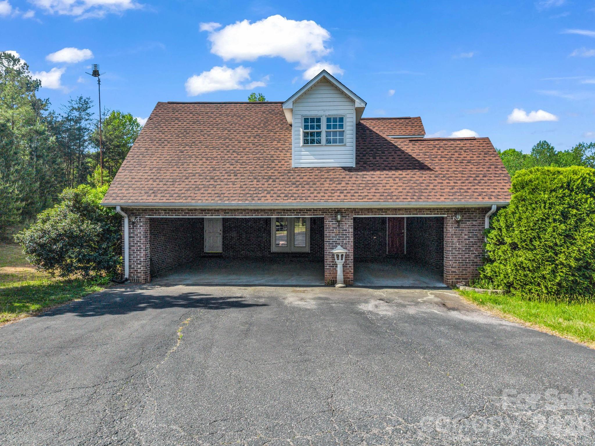 92 Rodaeo Drive Columbus NC 28722