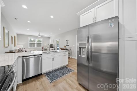 1520 28th Street Lane SE Hickory NC 28602