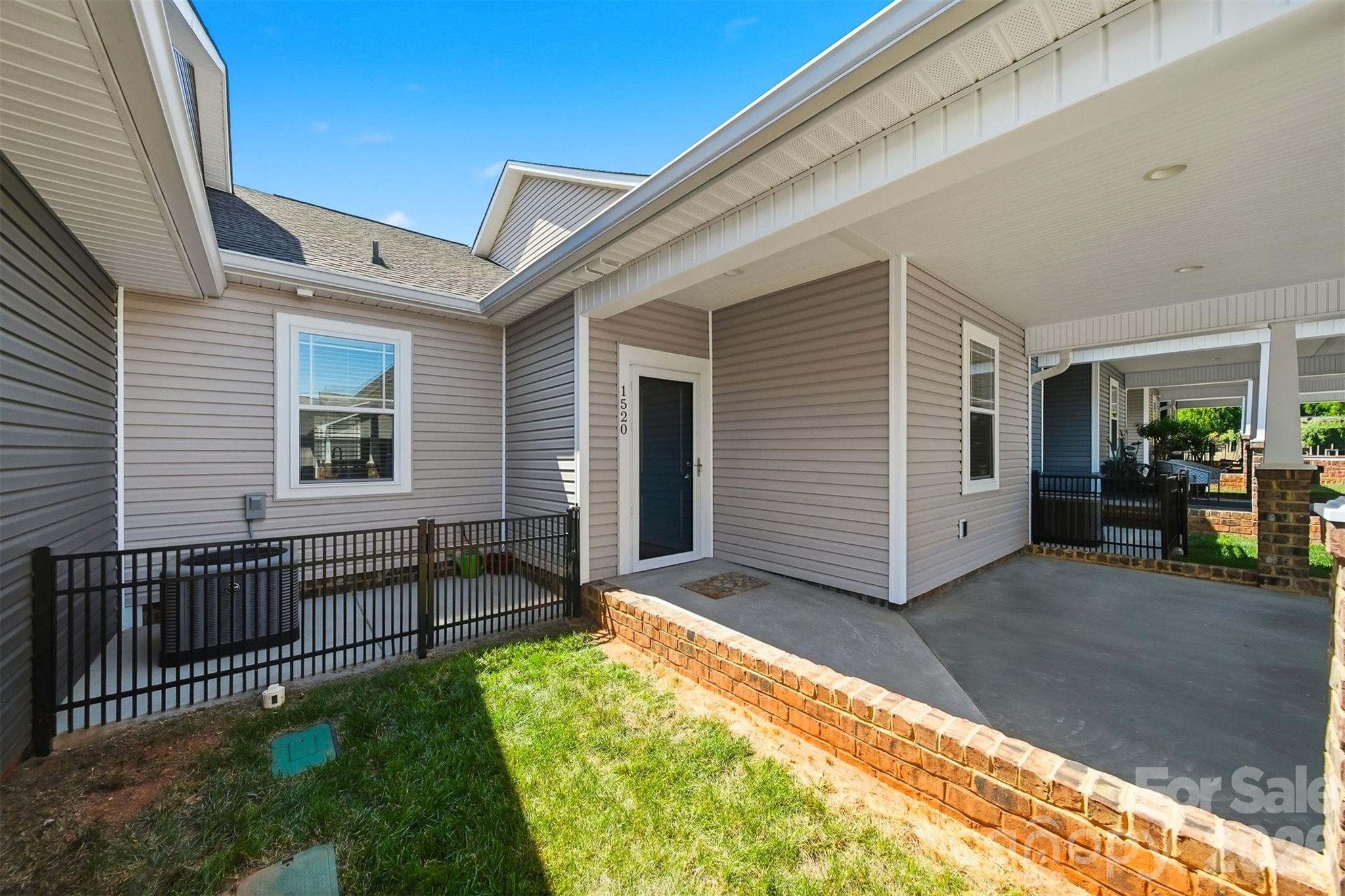 1520 28th Street Lane SE Hickory NC 28602