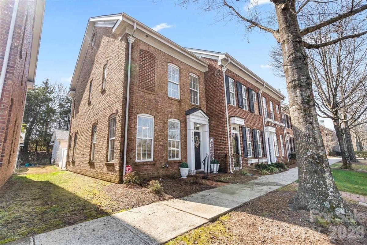 8558 Beaver Creek Drive Charlotte NC 28269