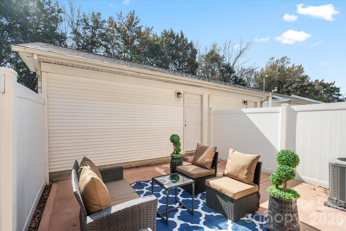 8558 Beaver Creek Drive Charlotte NC 28269