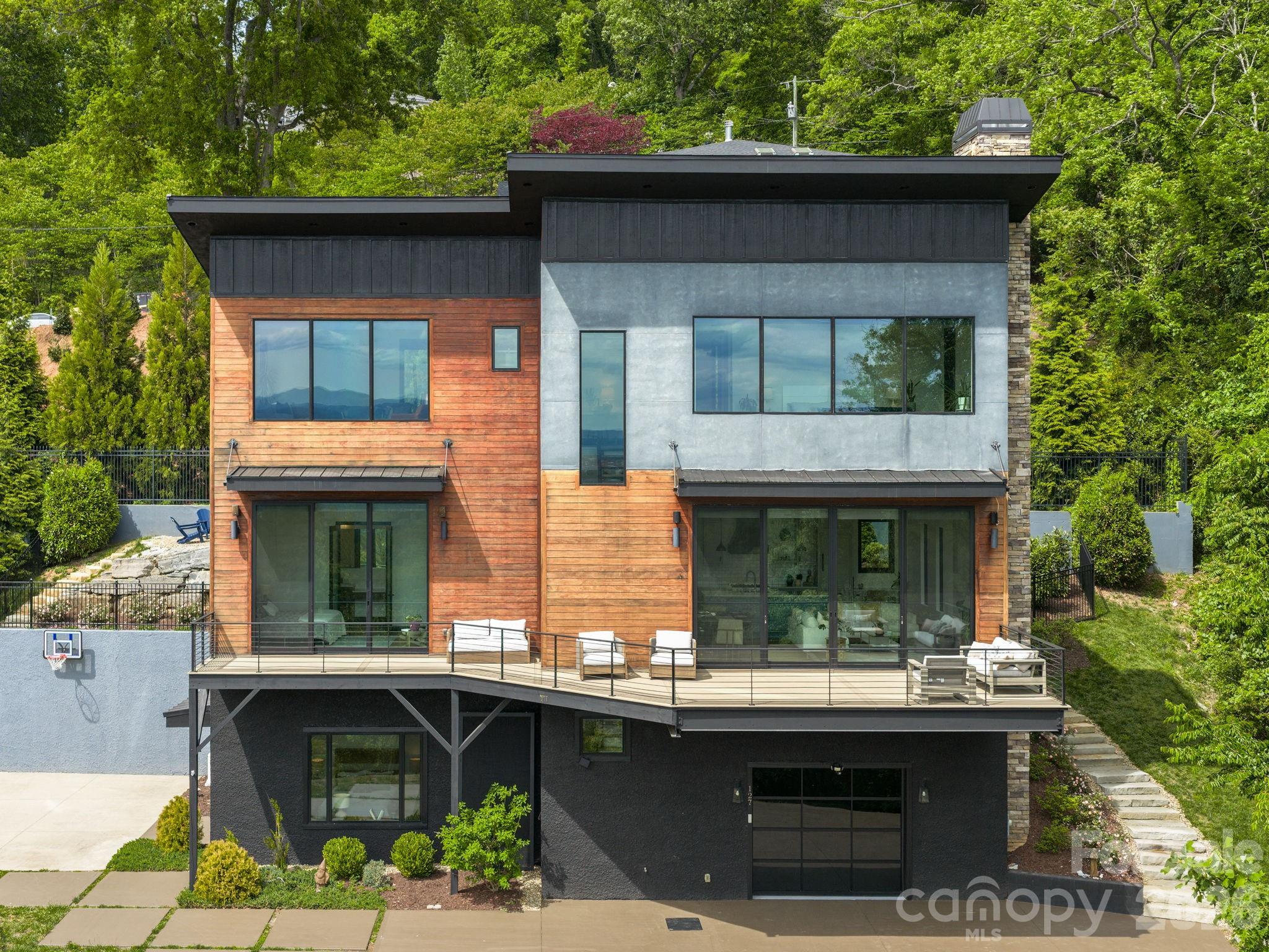 127 N Griffing Boulevard Asheville NC 28804