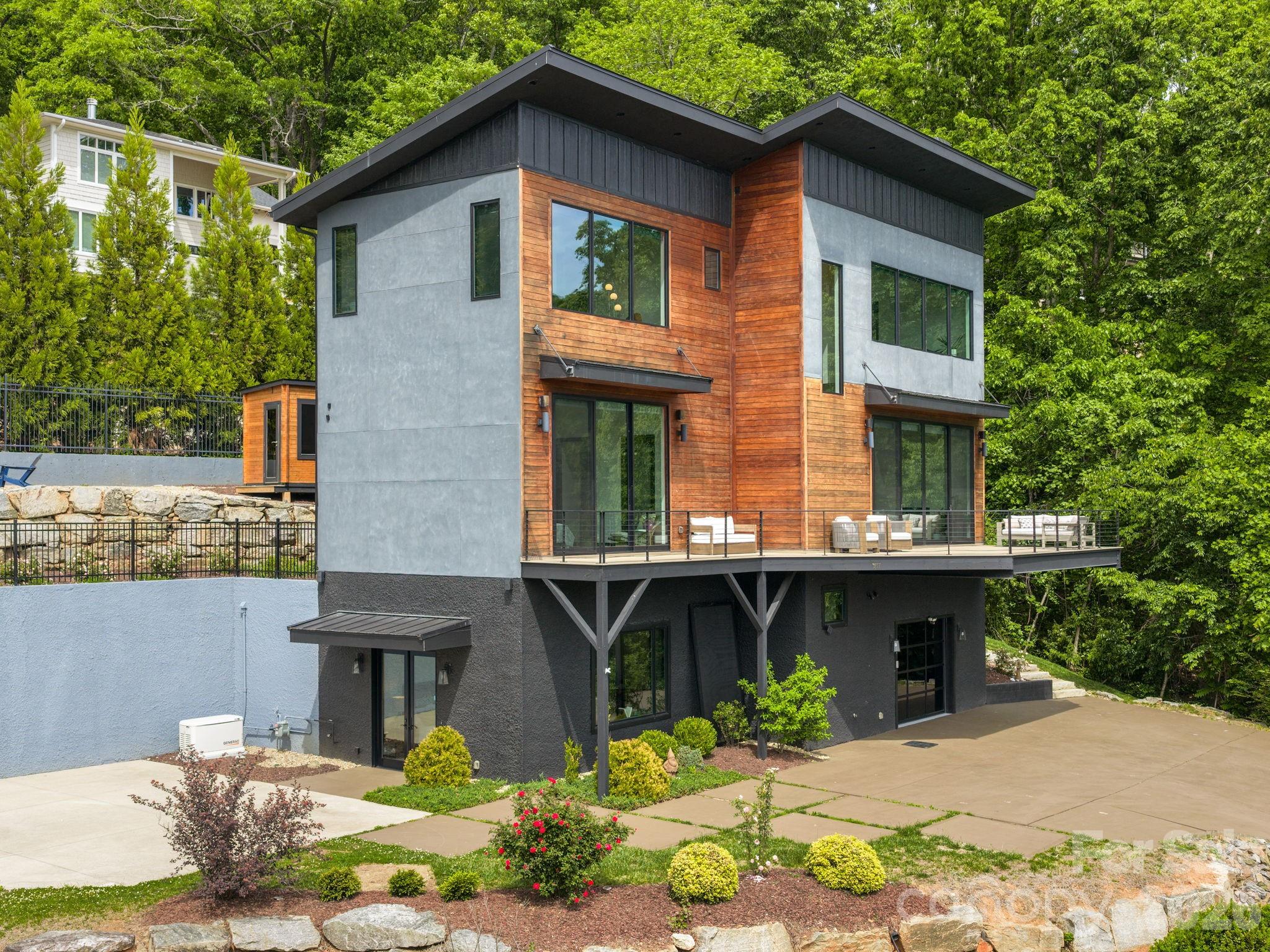127 N Griffing Boulevard Asheville NC 28804