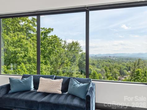 127 N Griffing Boulevard Asheville NC 28804