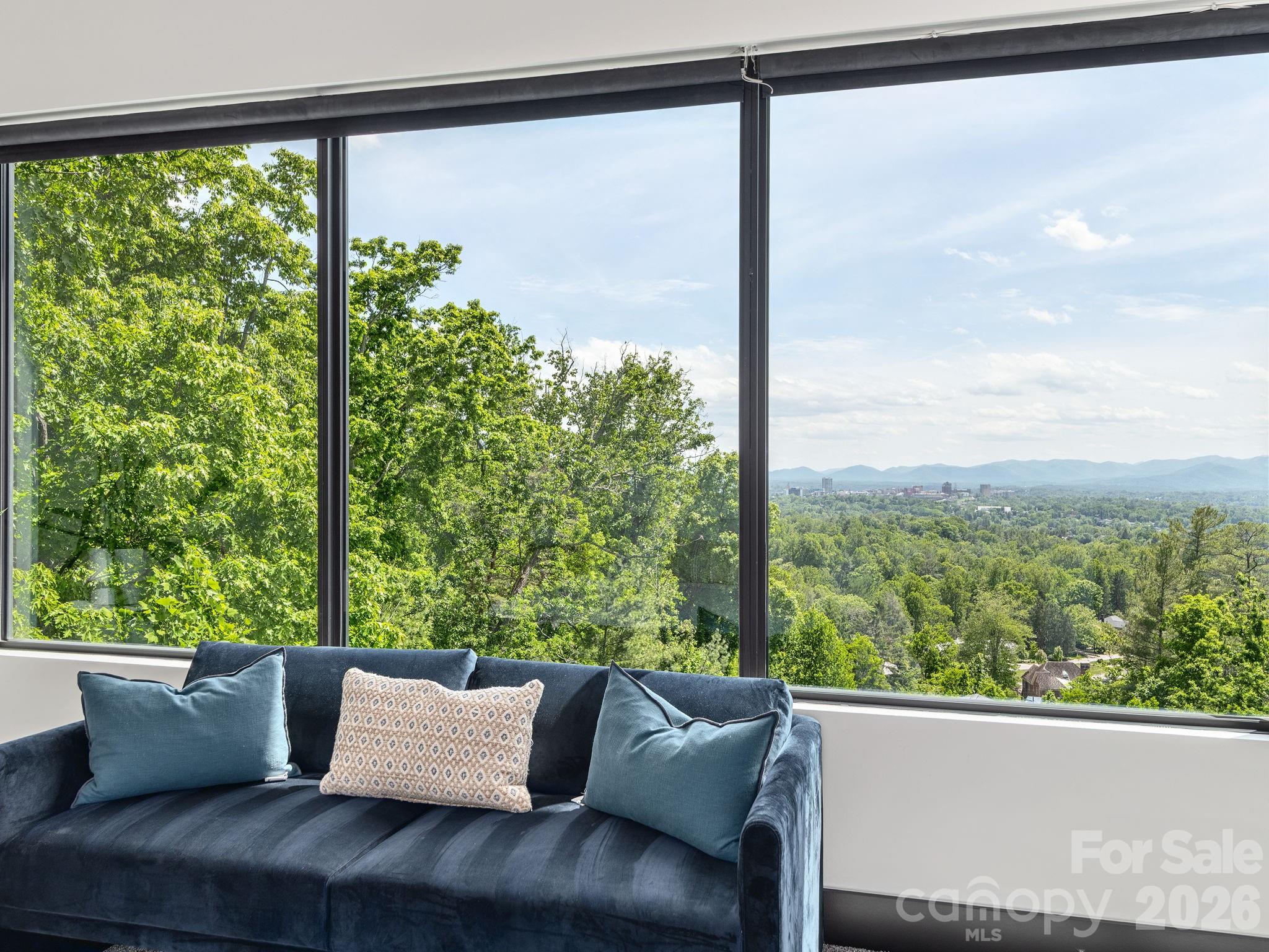 127 N Griffing Boulevard Asheville NC 28804