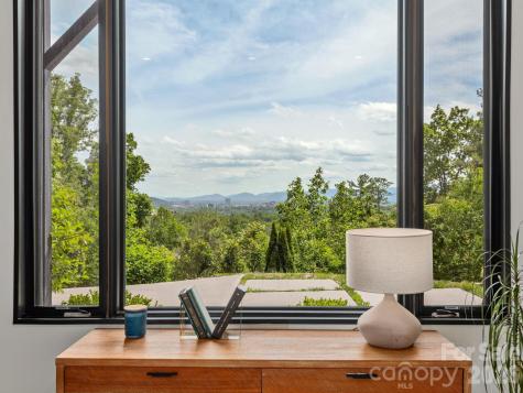 127 N Griffing Boulevard Asheville NC 28804