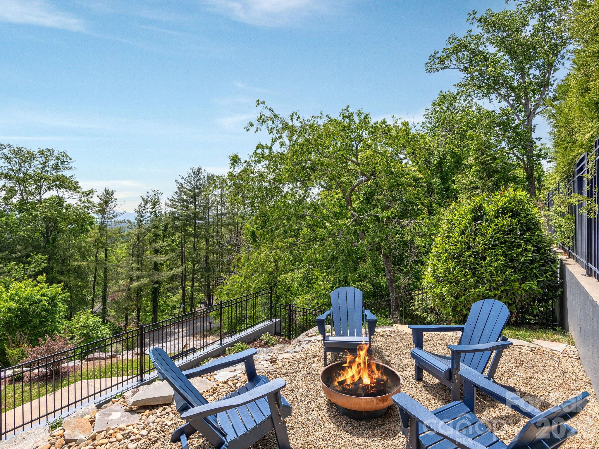 127 N Griffing Boulevard Asheville NC 28804
