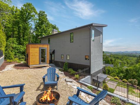 127 N Griffing Boulevard Asheville NC 28804