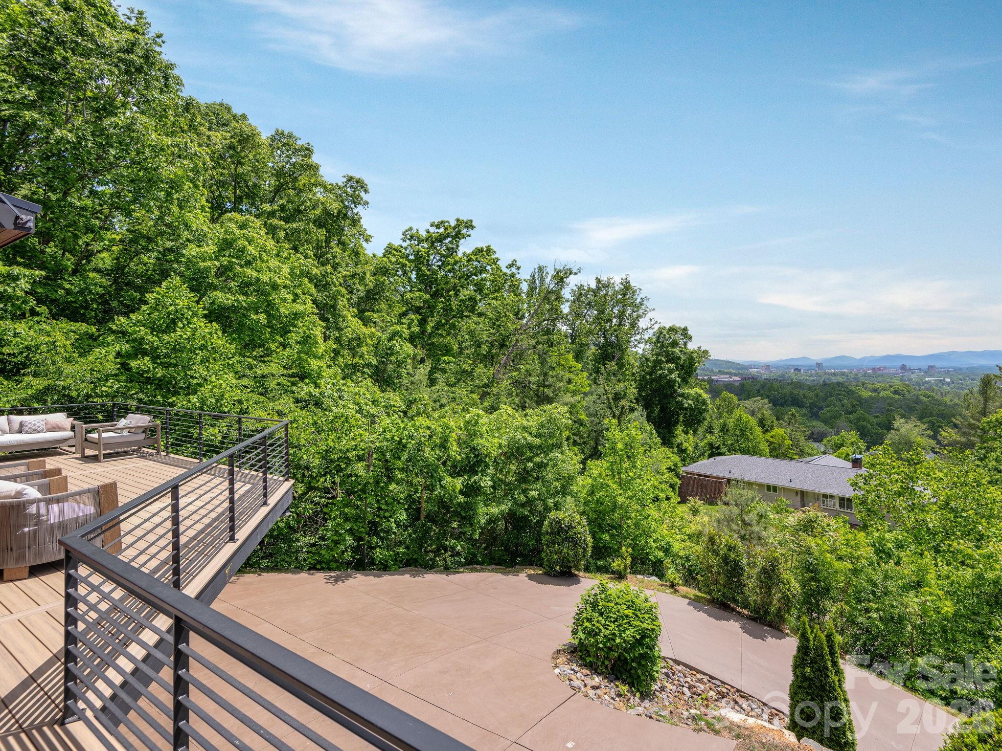 127 N Griffing Boulevard Asheville NC 28804