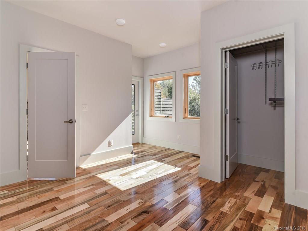 18 Sulphur Springs Road Asheville NC 28806