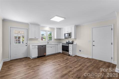 503 N Wylie Street Lancaster SC 29720