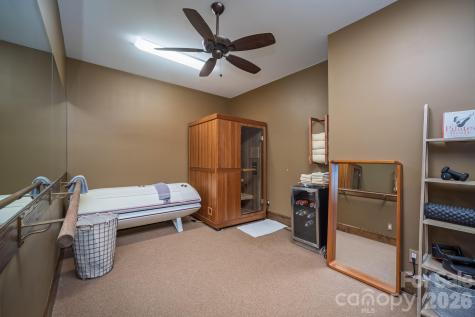 333 Kanasdatsi Drive Brevard NC 28712