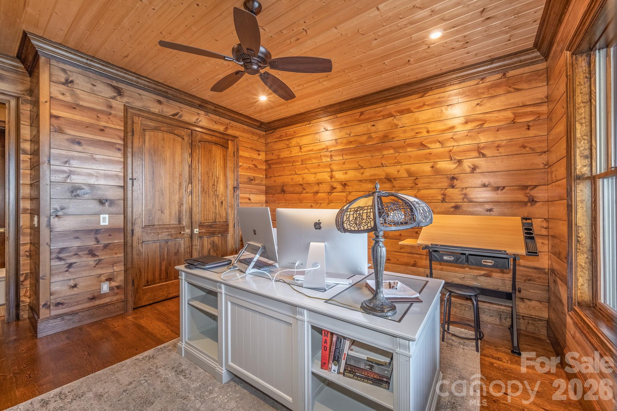 333 Kanasdatsi Drive Brevard NC 28712