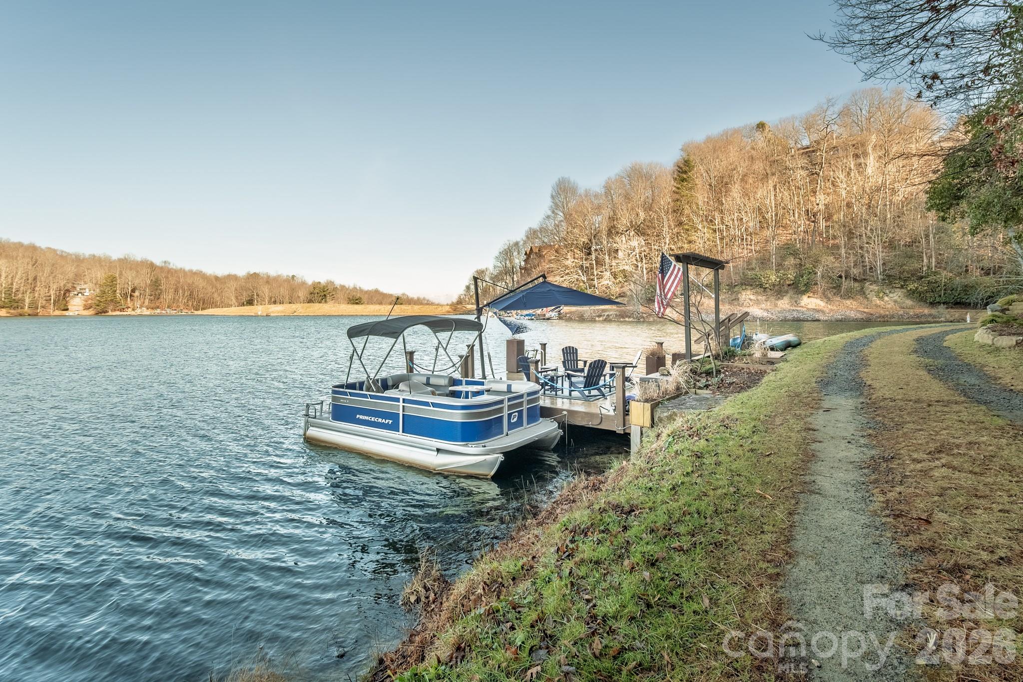 333 Kanasdatsi Drive Brevard NC 28712