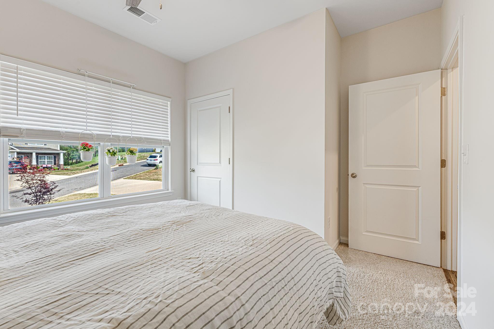 127 Amblers Knoll Road Weaverville NC 28787