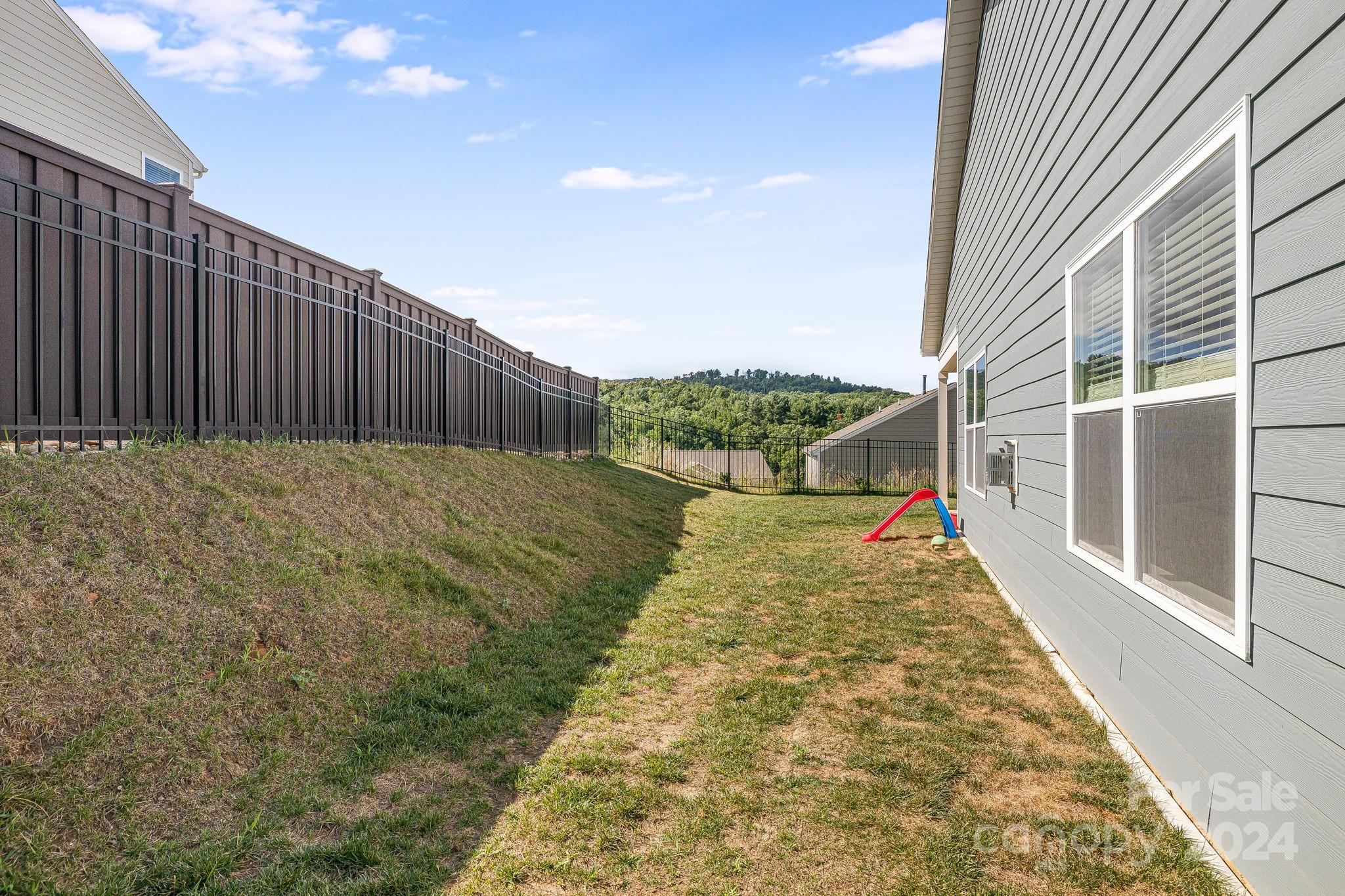 127 Amblers Knoll Road Weaverville NC 28787