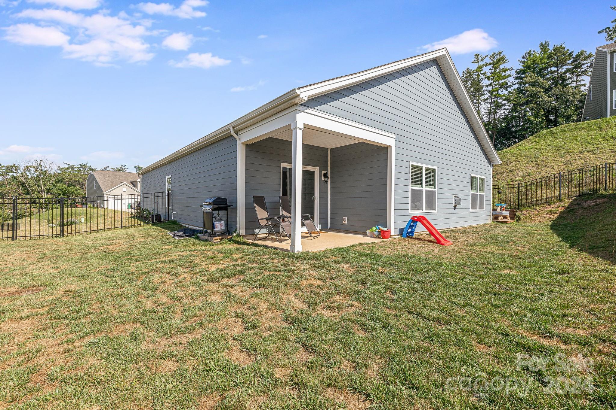 127 Amblers Knoll Road Weaverville NC 28787