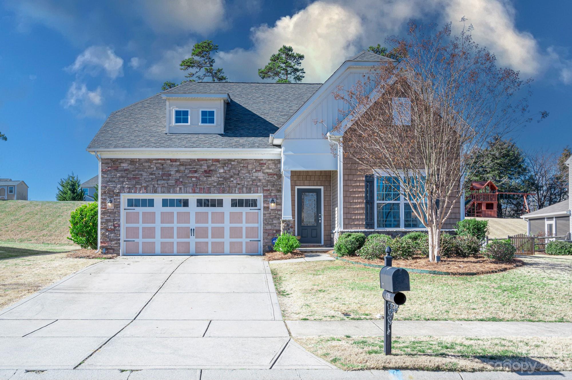 128 Glastonbury Drive Mooresville NC 28115