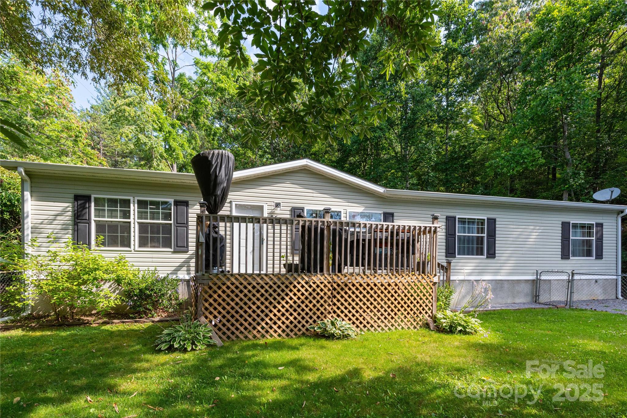 25 Mountain View Ridge Fairview NC 28730