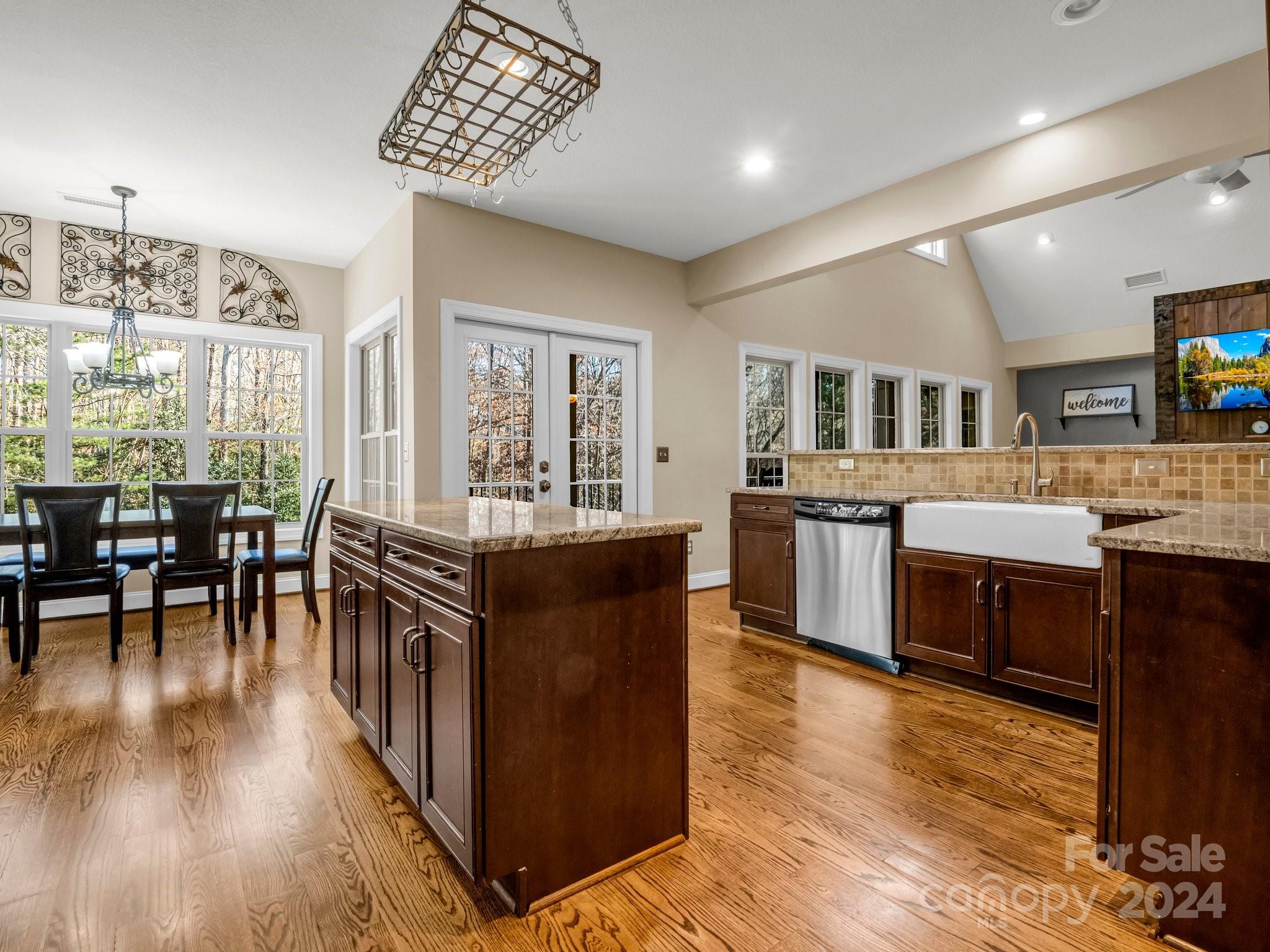 148 Courtland Court Lake Lure NC 28746
