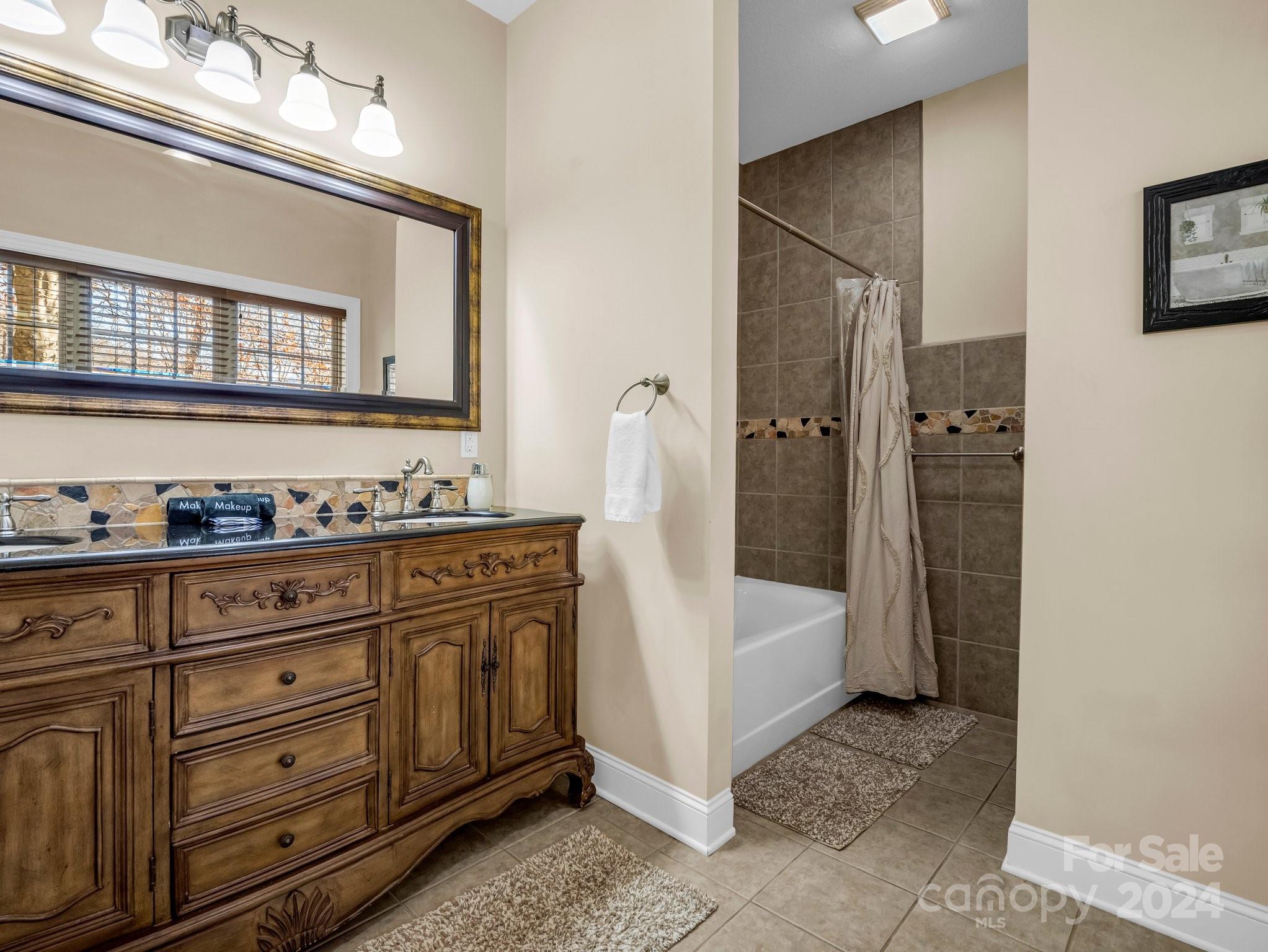 148 Courtland Court Lake Lure NC 28746