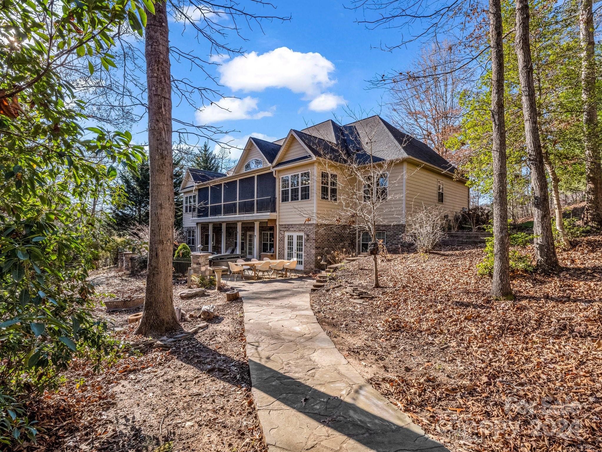 148 Courtland Court Lake Lure NC 28746
