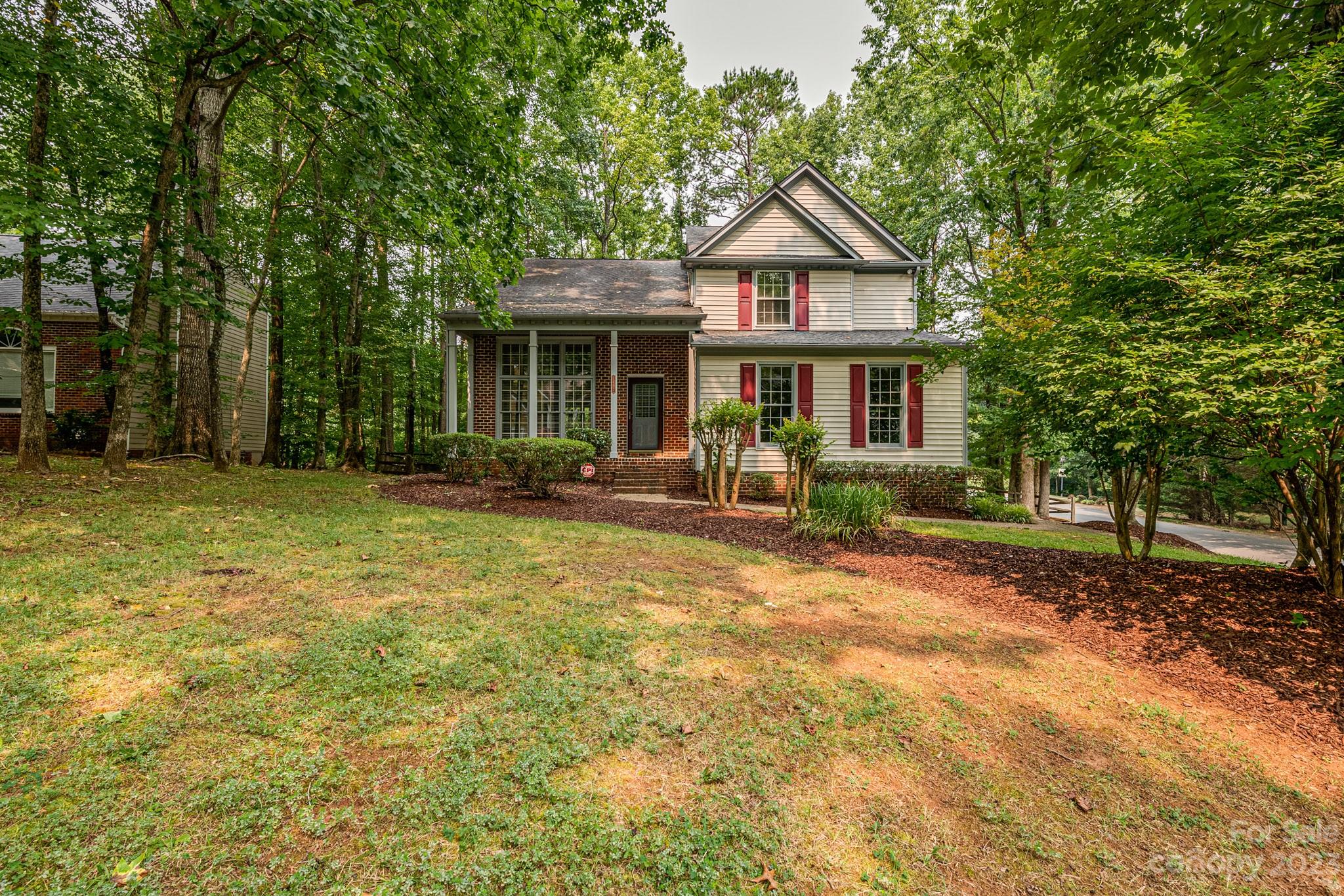 7402 Kinsmore Lane Charlotte NC 28269