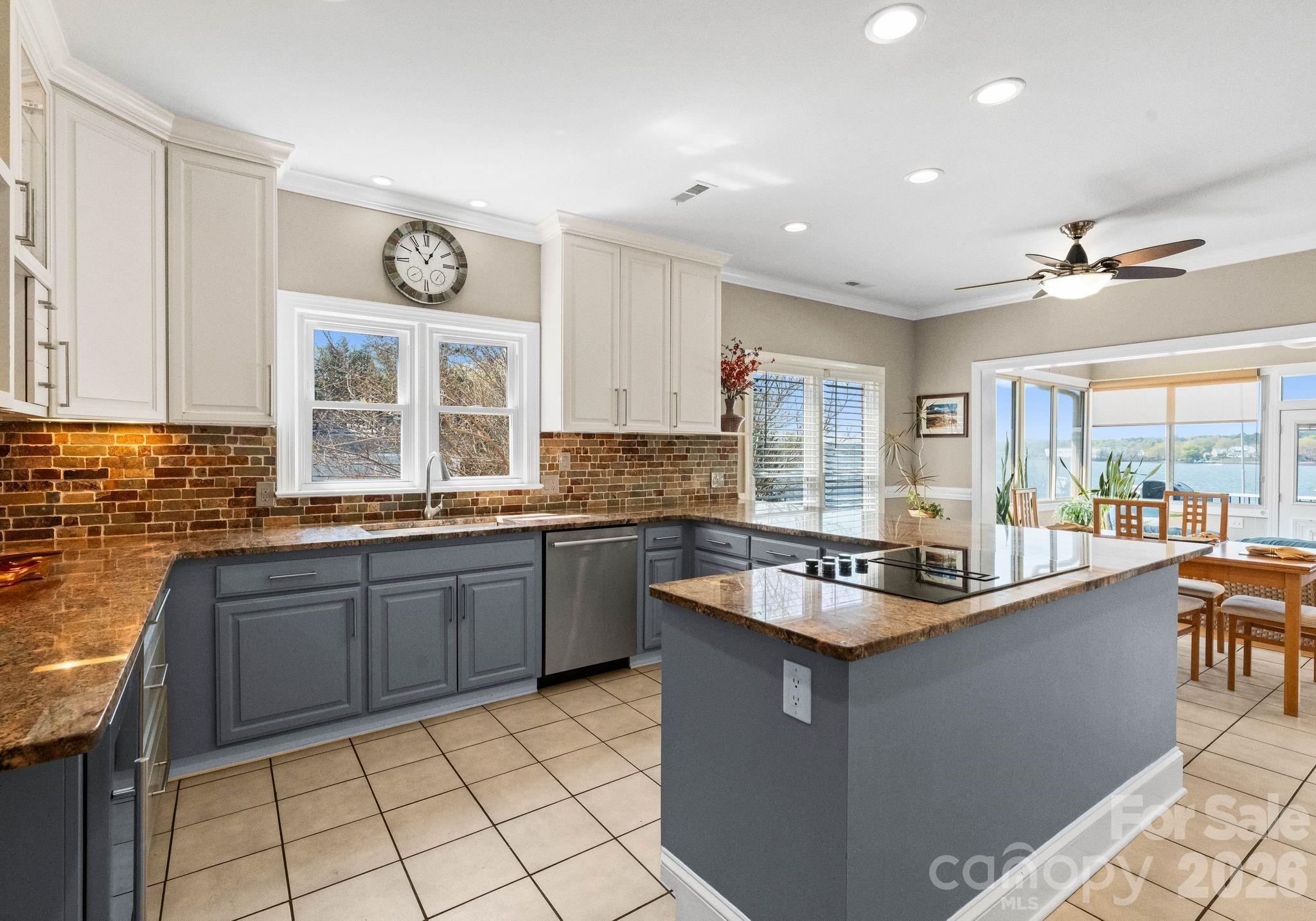 15236 Elena Drive Charlotte NC 28278