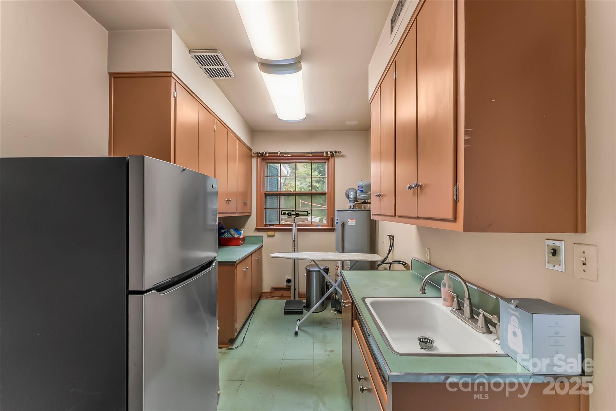 301 Louise Avenue NE Valdese NC 28690