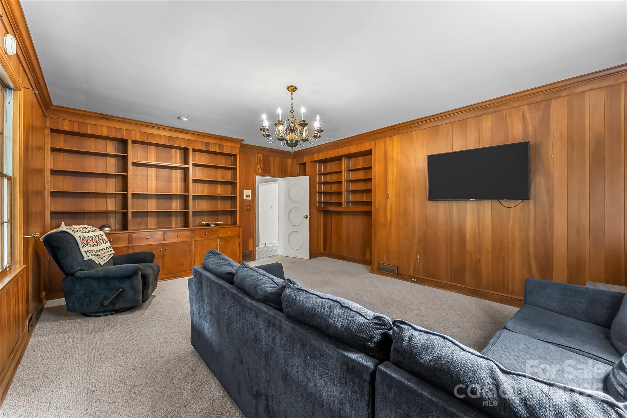 301 Louise Avenue NE Valdese NC 28690