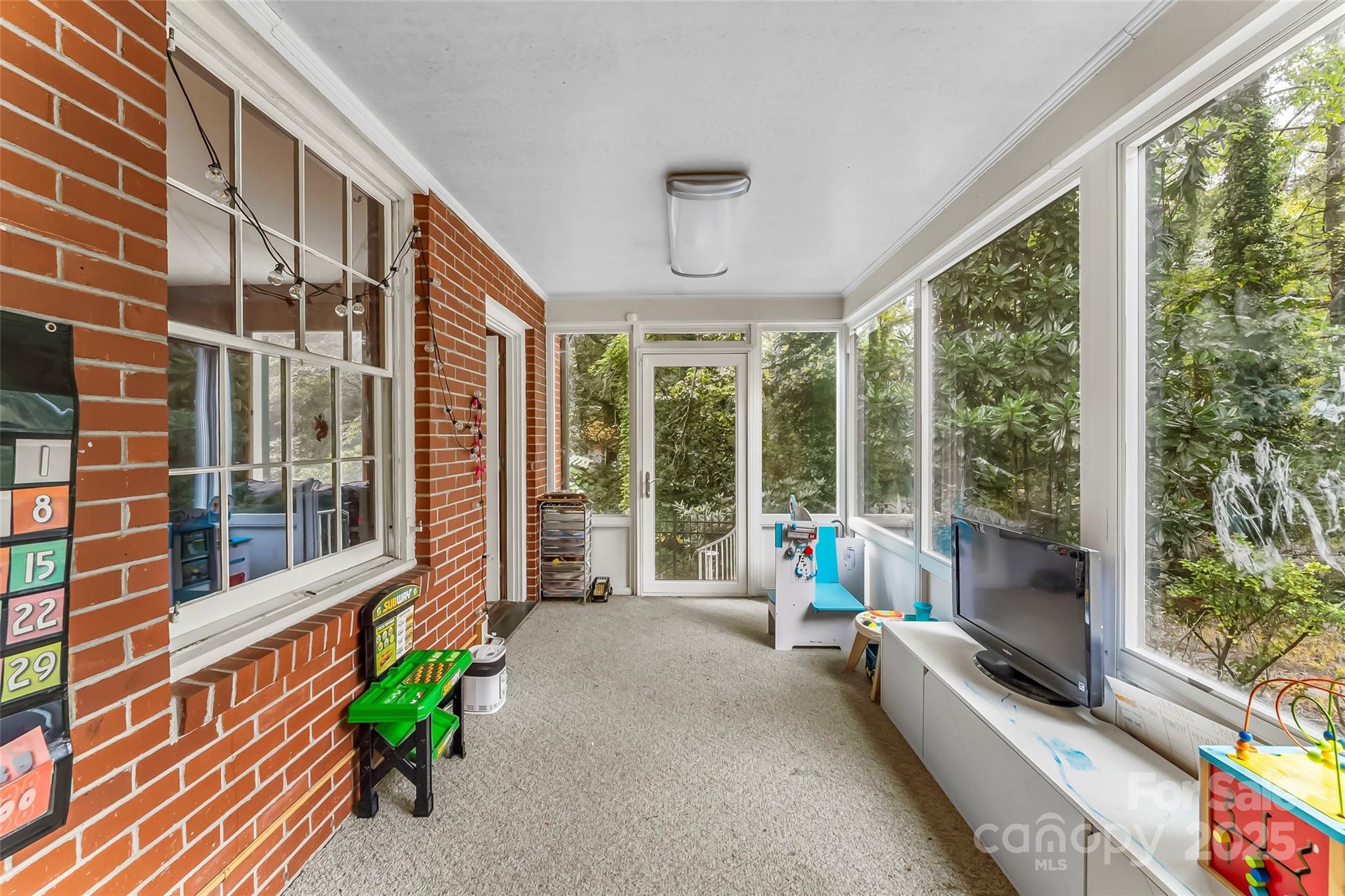 301 Louise Avenue NE Valdese NC 28690