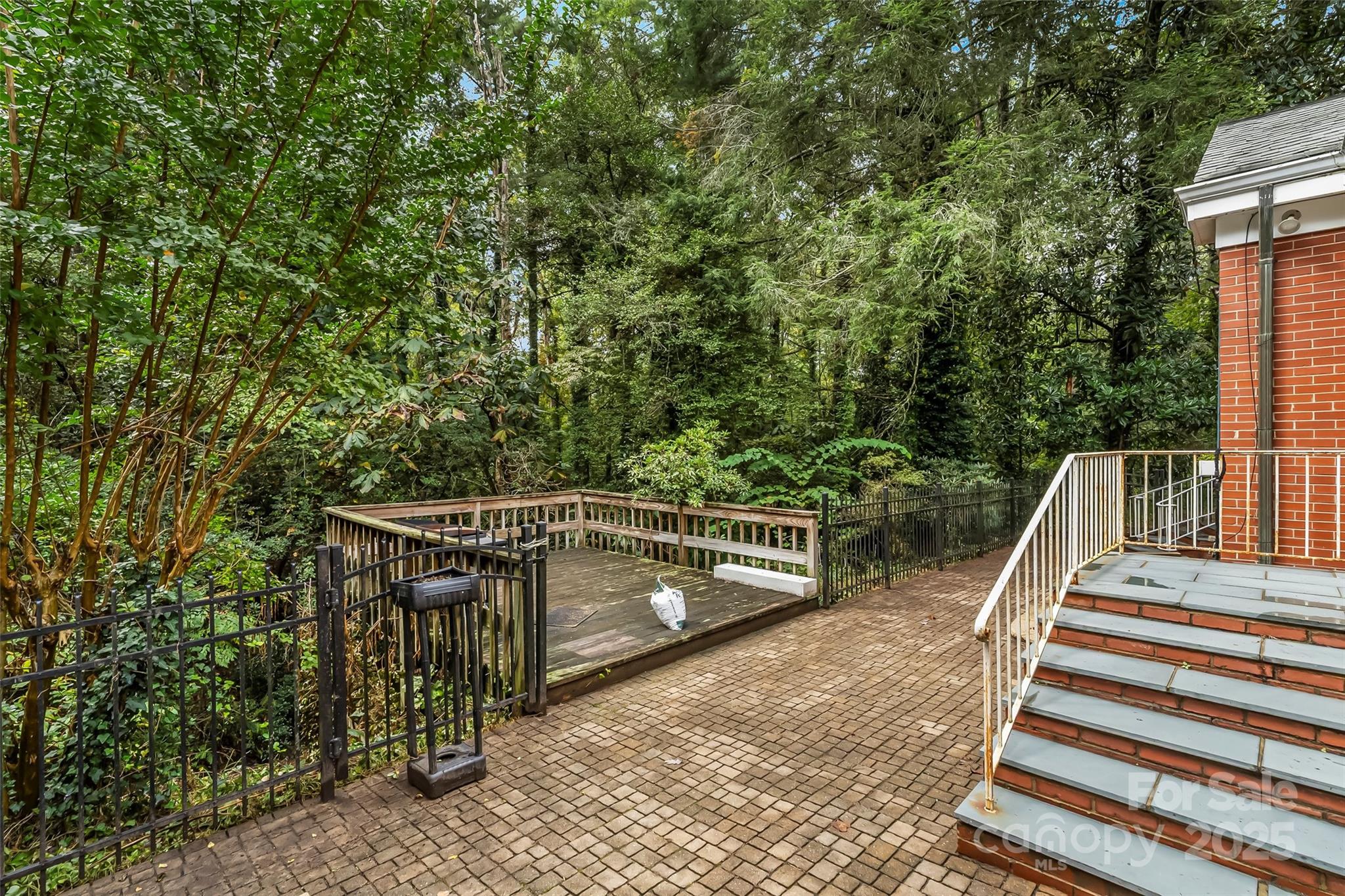301 Louise Avenue NE Valdese NC 28690