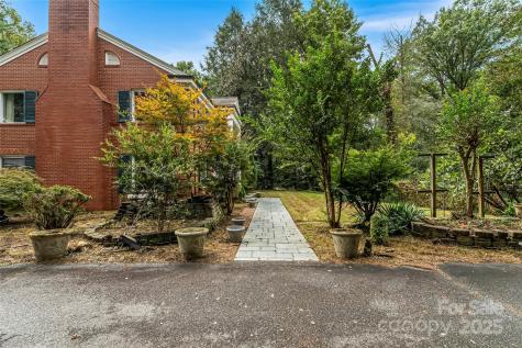 301 Louise Avenue NE Valdese NC 28690