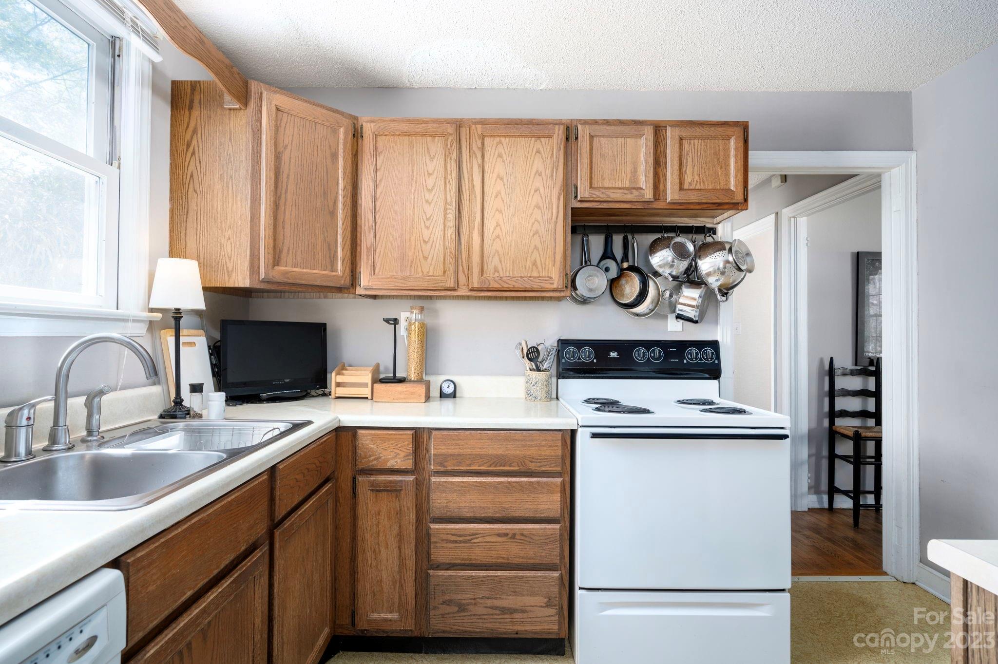 151 Lakewood Drive Asheville NC 28803