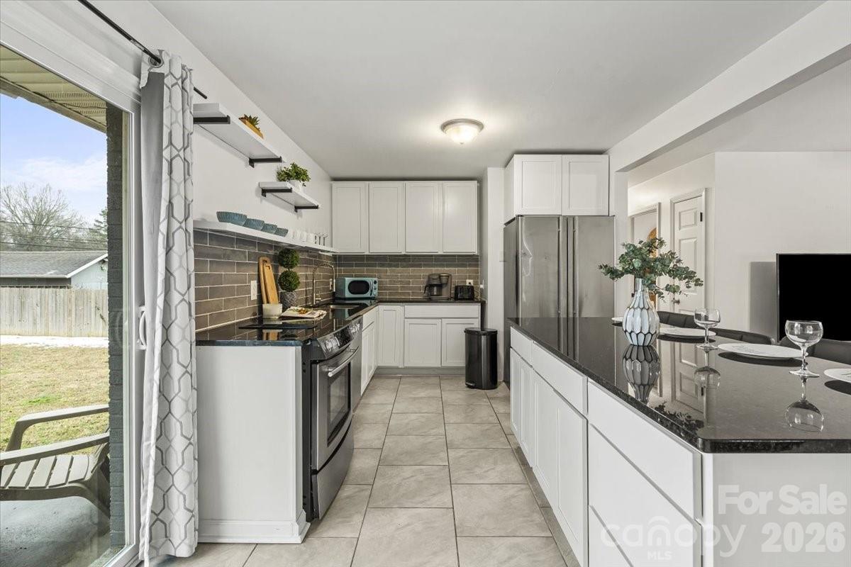 4930 Crestmont Drive Charlotte NC 28205