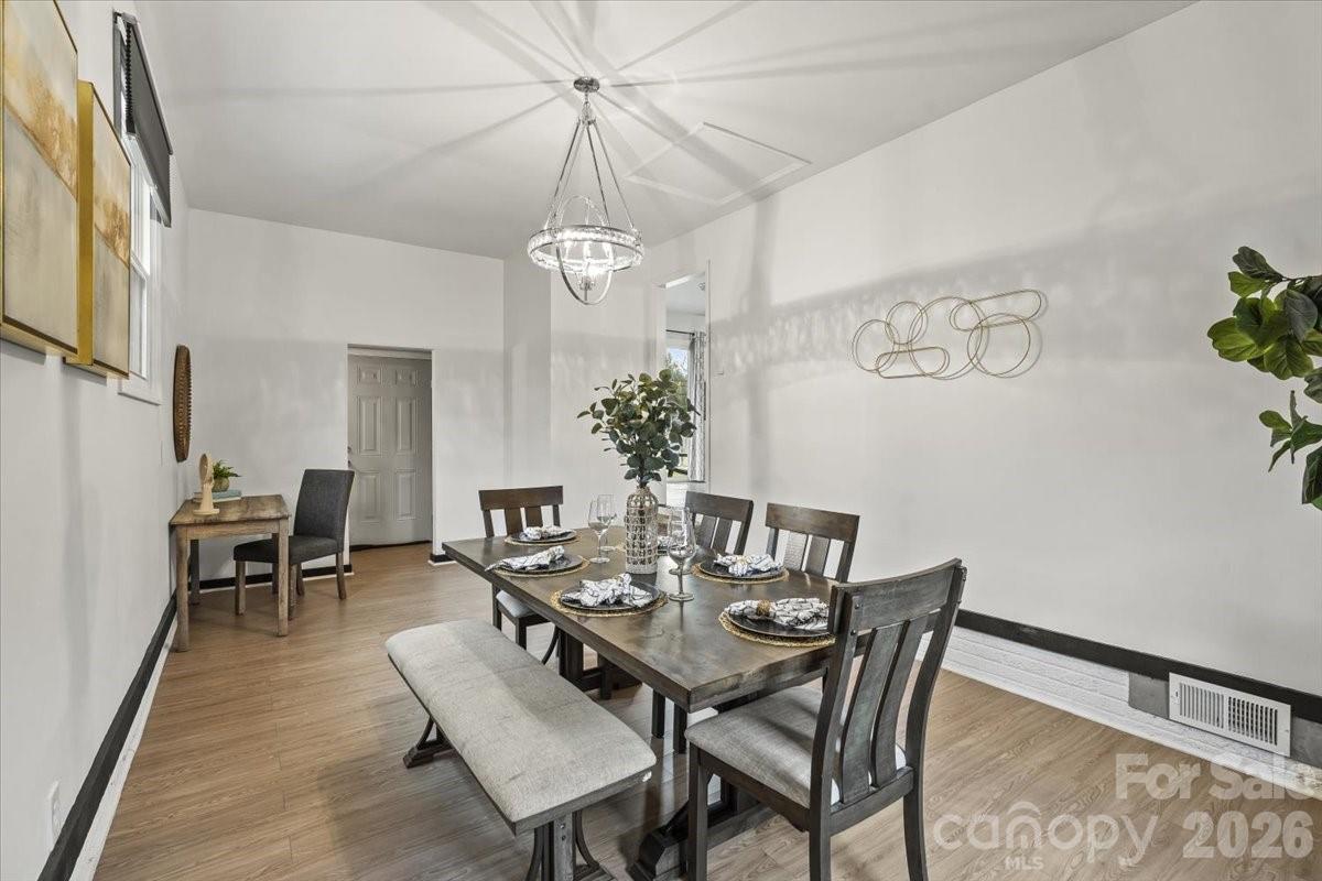 4930 Crestmont Drive Charlotte NC 28205