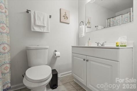 4930 Crestmont Drive Charlotte NC 28205
